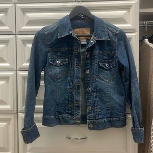 Hollister Jean jacket like new size small